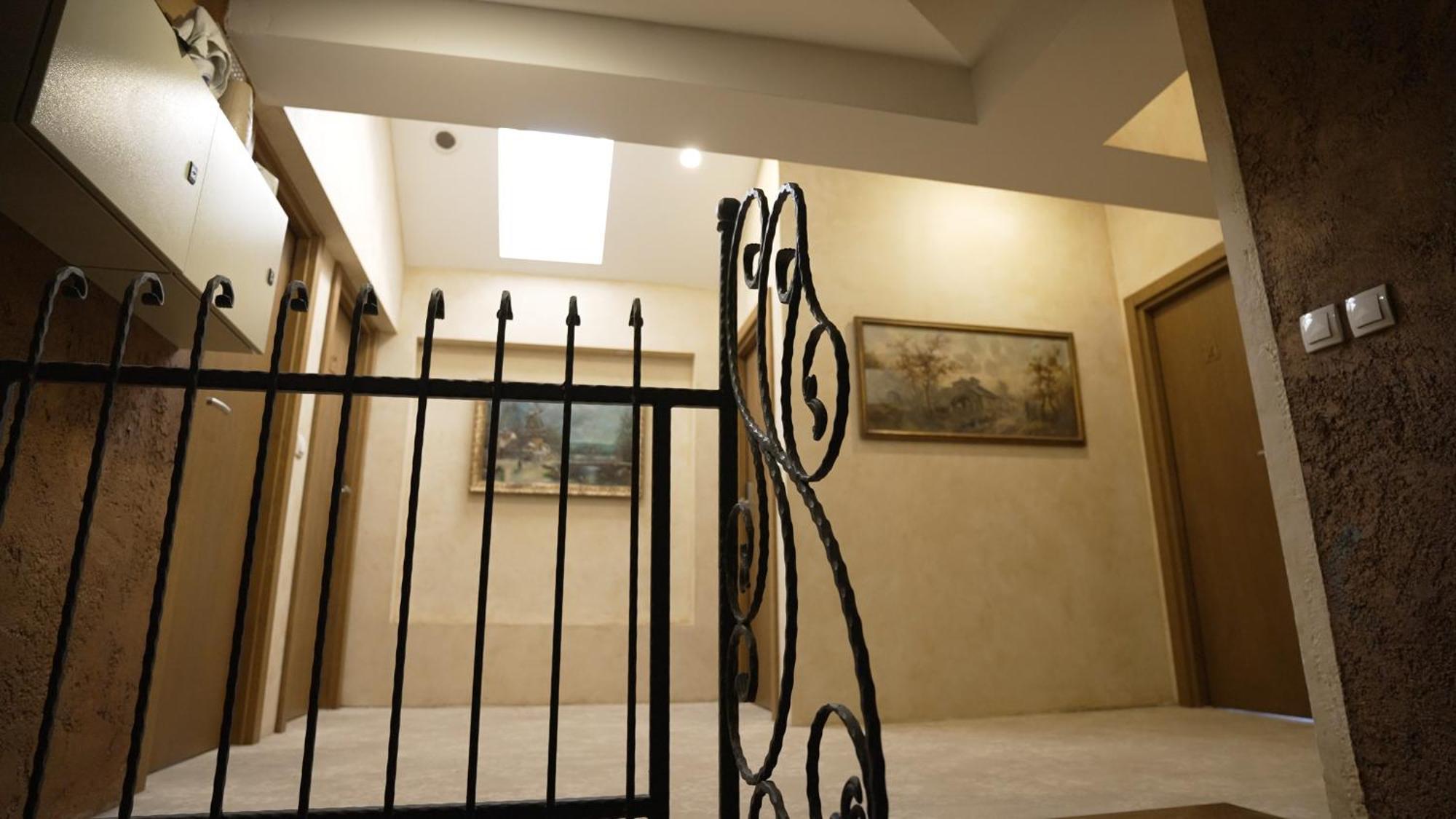 Garni Hotel Chicha - Winery Skrbic 贝尔格莱德 外观 照片