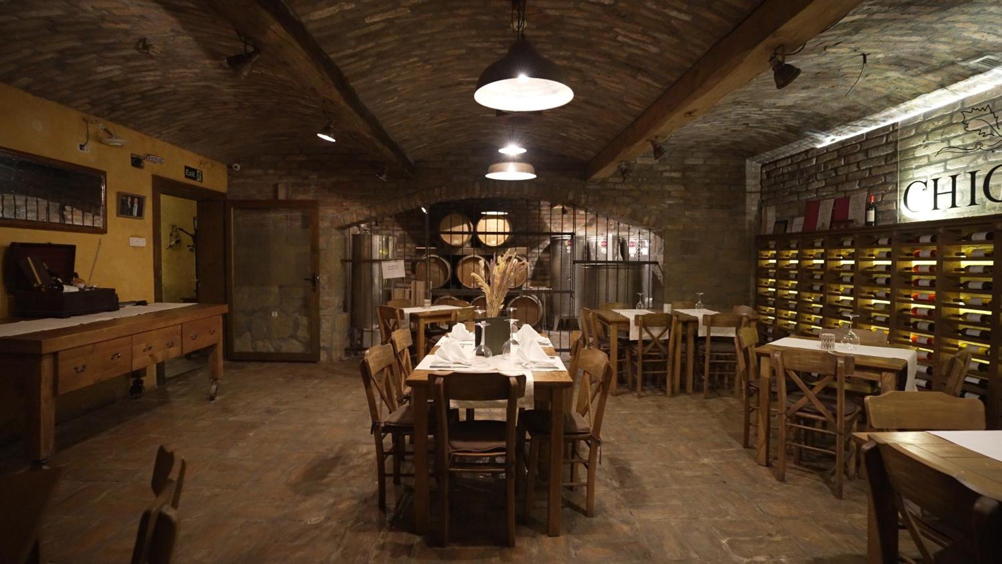 Garni Hotel Chicha - Winery Skrbic 贝尔格莱德 外观 照片