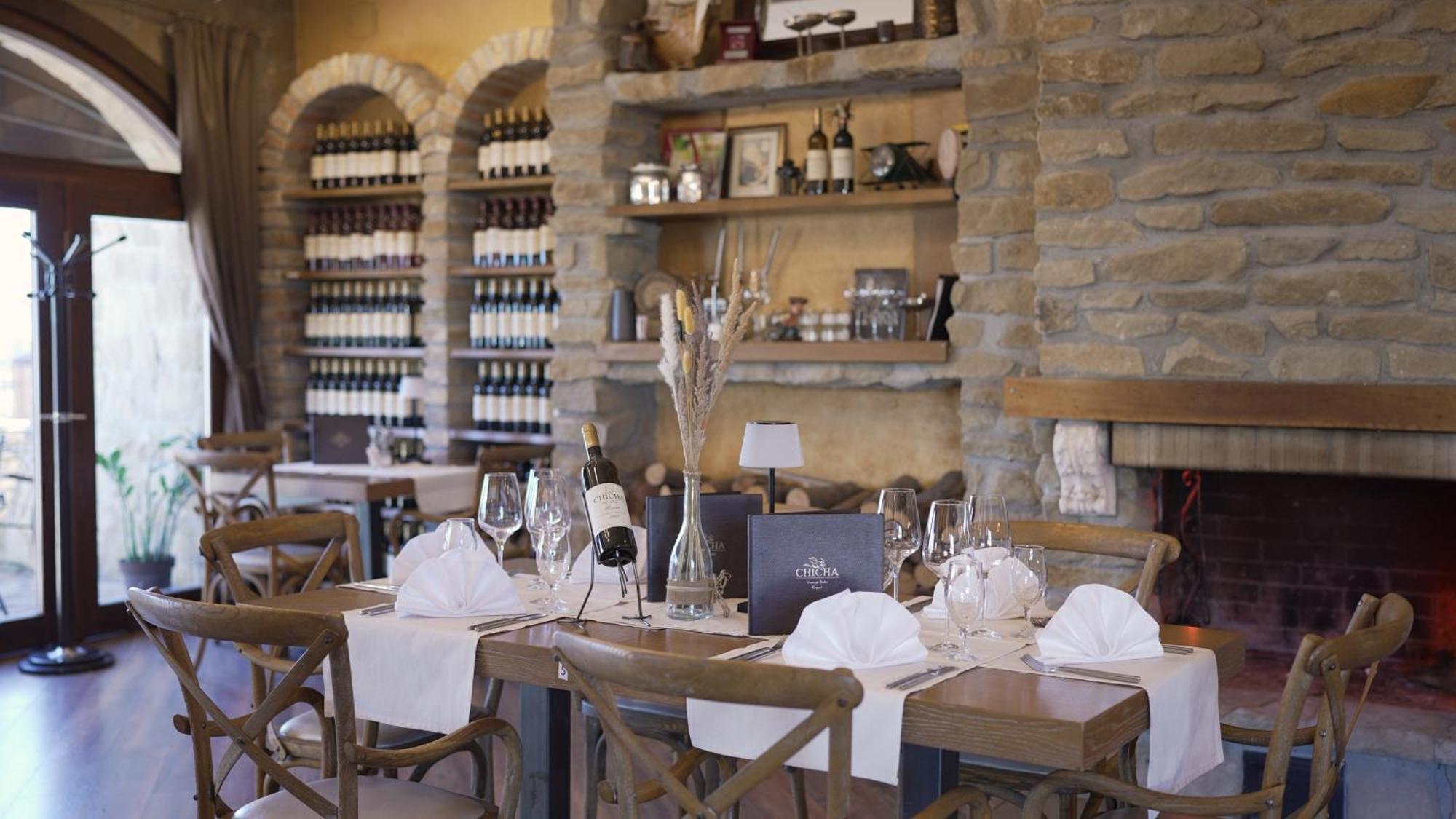 Garni Hotel Chicha - Winery Skrbic 贝尔格莱德 外观 照片